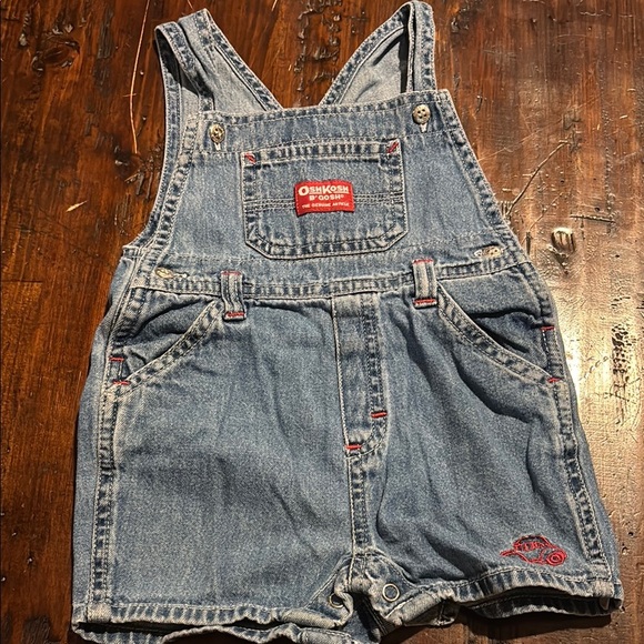 OshKosh B'gosh Boy Blue Jeans Denim Overalls shorts summer fall size 6 9 months - Picture 1 of 4